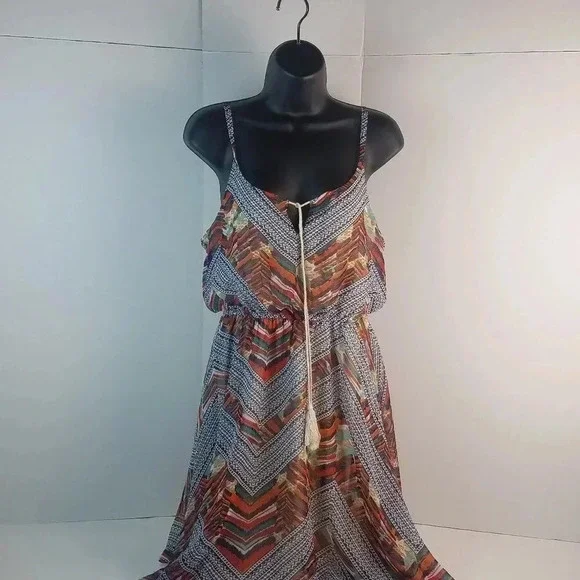 Love Reign - Picture 1 of 4